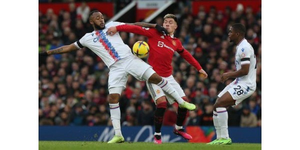 El Manchester United venció al Crystal Palace 2:1