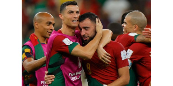 Copa del Mundo: Portugal 2-0 Uruguay, Portugal calificado de antemano