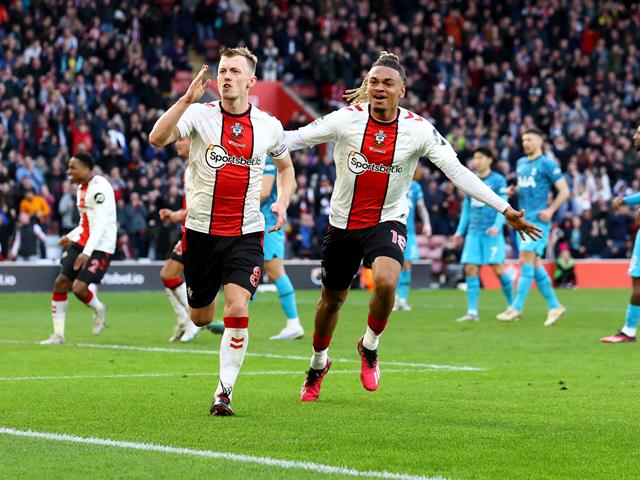 Premier League: Southampton 3-3 Tottenham Hotspur, Hotspur no puede jugar en equipo?